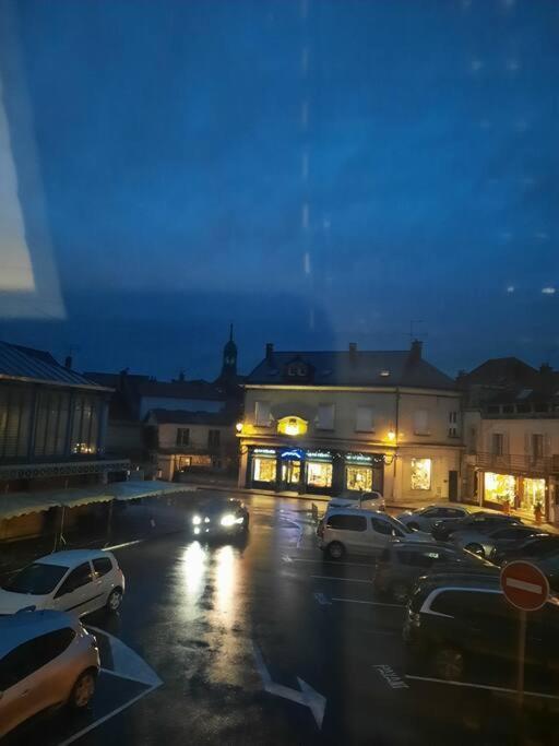 Les Halles Chaumont  Exteriör bild